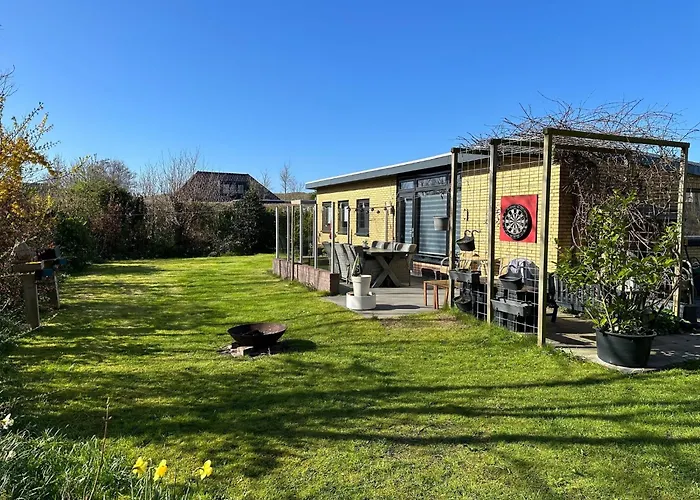 Casa de Férias Beautiful With Spacious Garden *